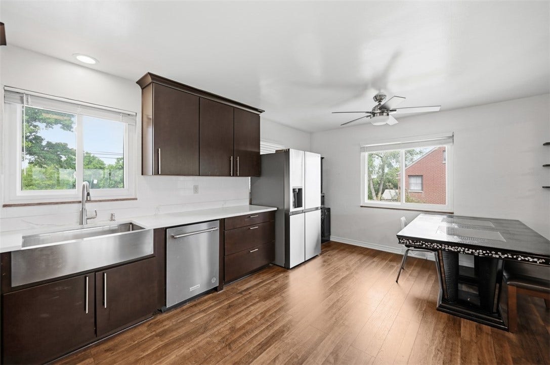 514 Fort Couch Rd, Pittsburgh, PA 15241