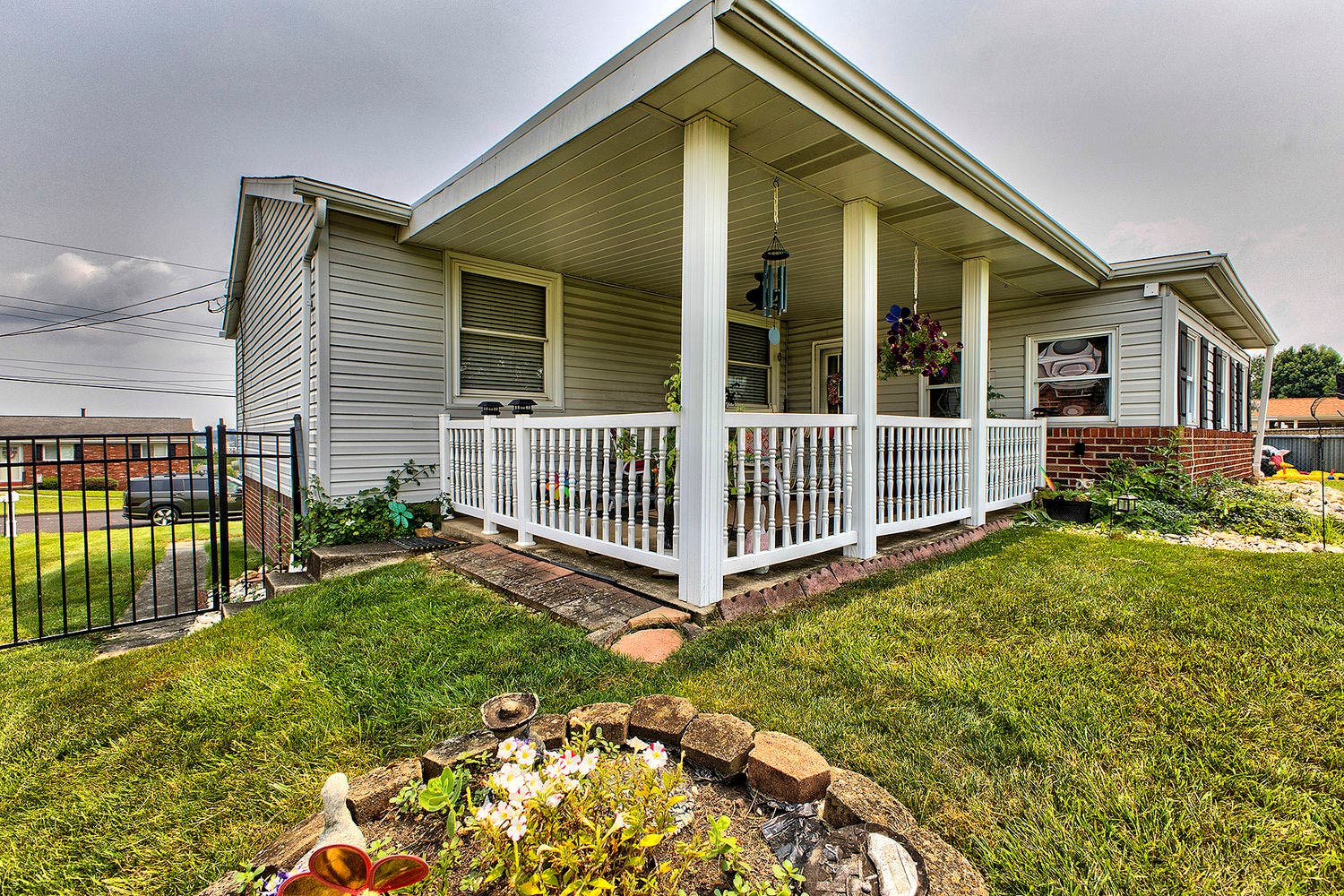 12 Shawnee Drive, Greensburg, PA 15601