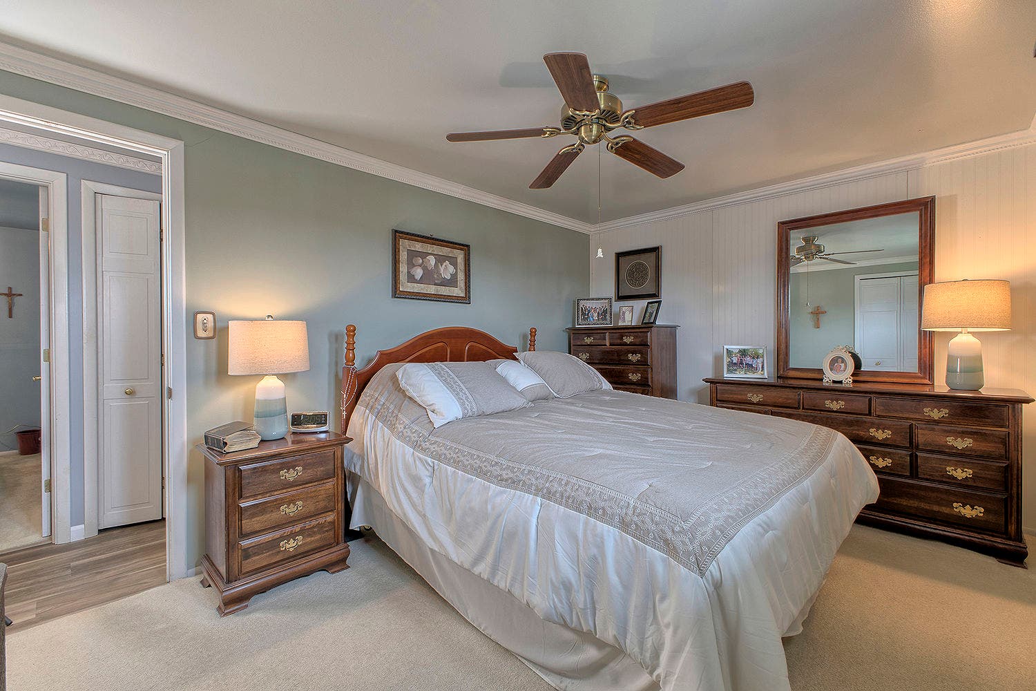 12 Shawnee Drive, Greensburg, PA 15601