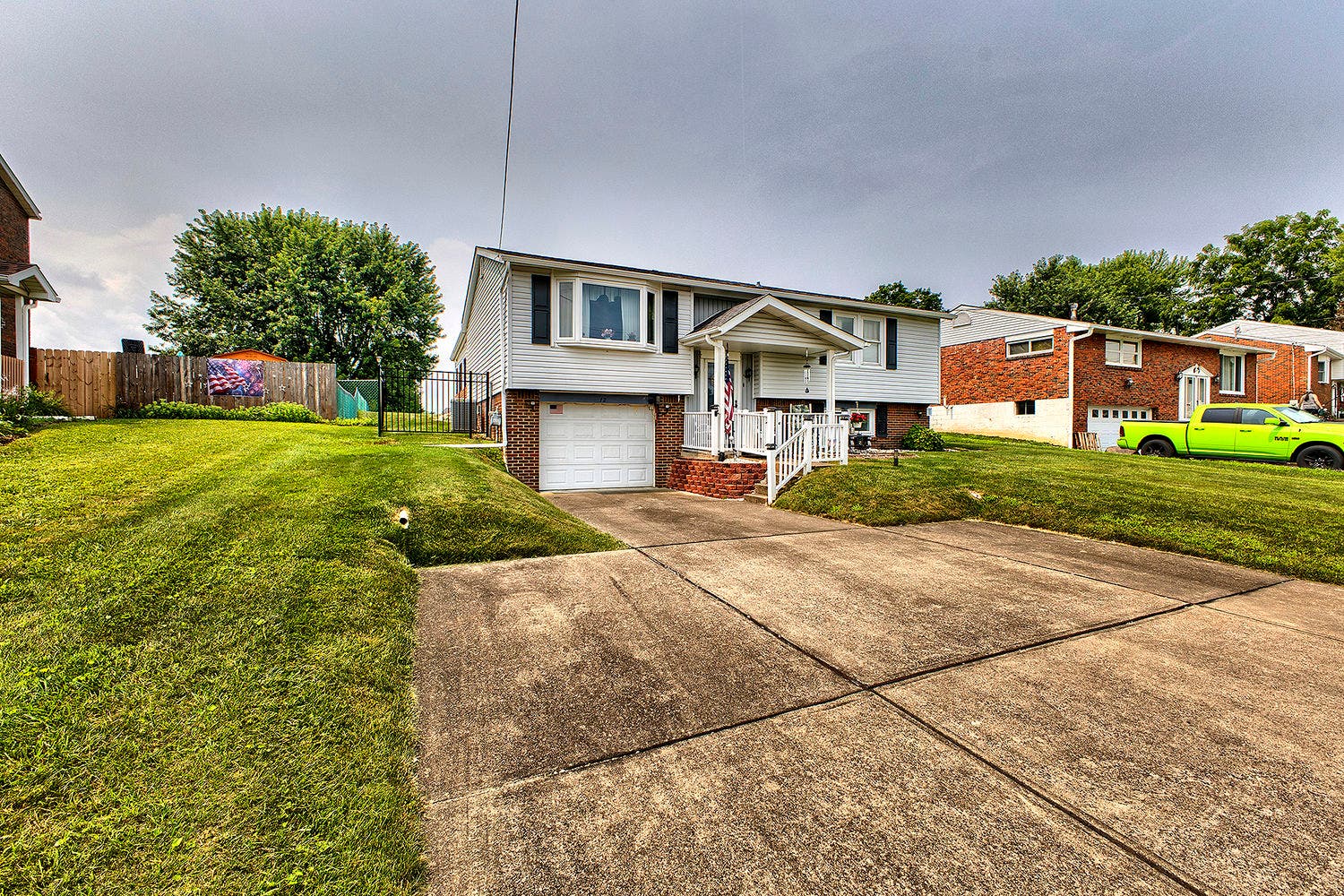 12 Shawnee Drive, Greensburg, PA 15601