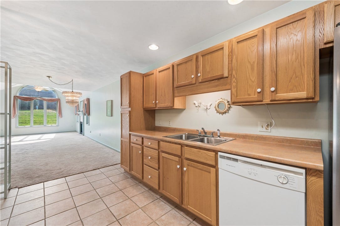 5116 Cedar Hills Blvd, Belle Vernon, PA 15012