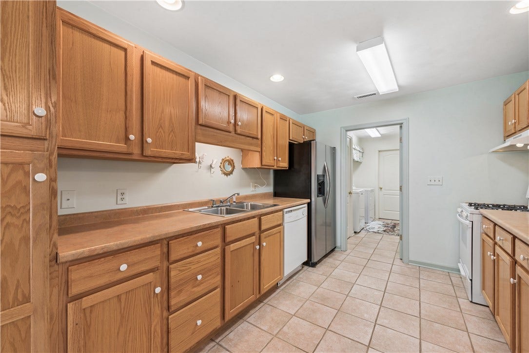 5116 Cedar Hills Blvd, Belle Vernon, PA 15012