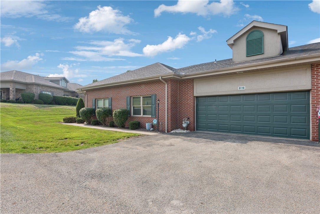 5116 Cedar Hills Blvd, Belle Vernon, PA 15012
