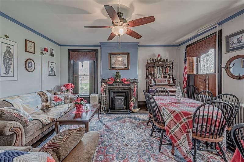1892 Mcclellandtown Rd, Masontown, PA 15461