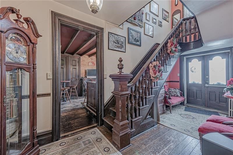 1892 Mcclellandtown Rd, Masontown, PA 15461