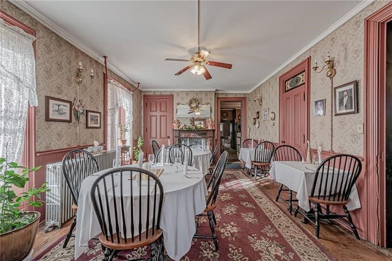 1892 Mcclellandtown Rd, Masontown, PA 15461