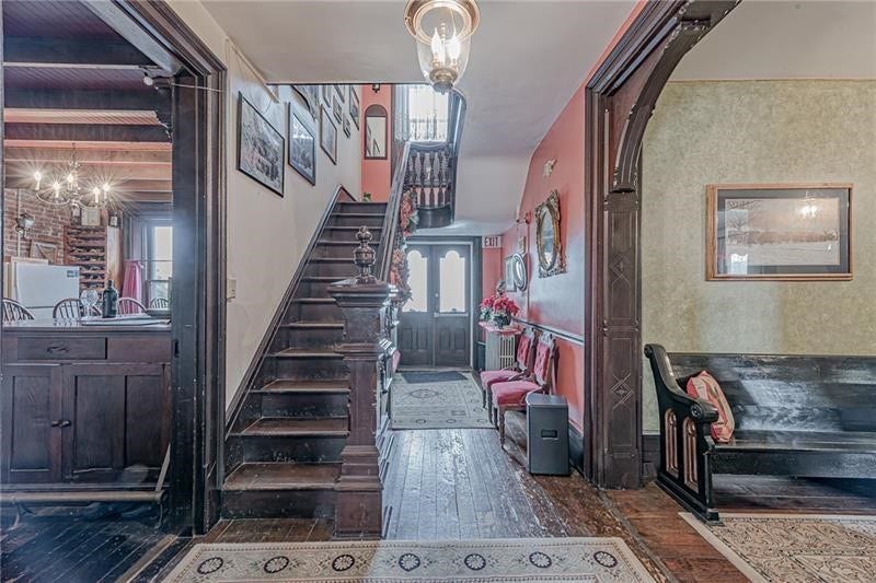 1892 Mcclellandtown Rd, Masontown, PA 15461