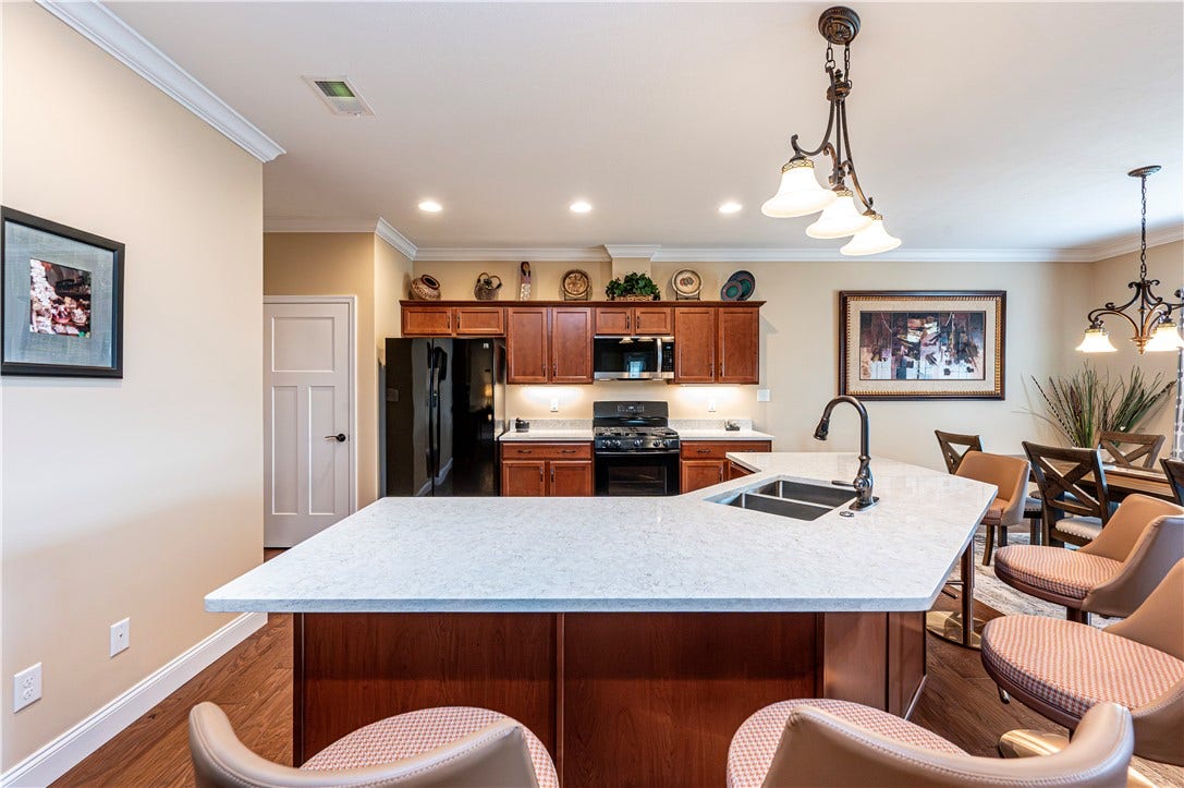 1317 Lynchfield Ln, Greensburg, PA 15601
