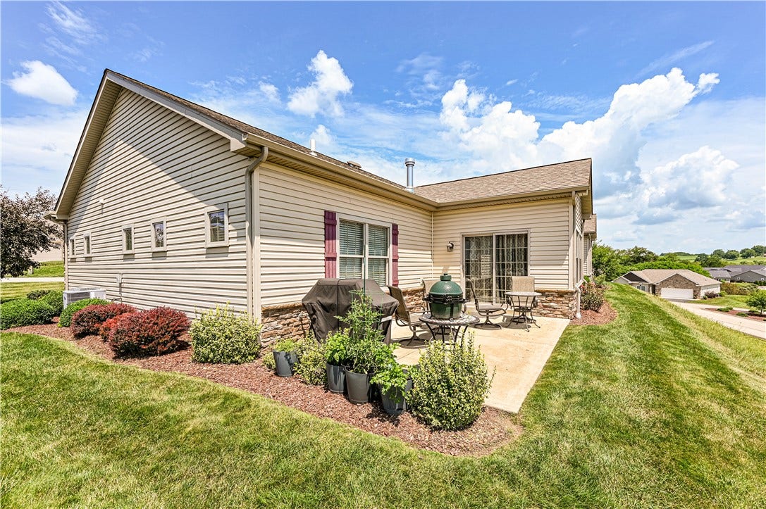 1317 Lynchfield Ln, Greensburg, PA 15601