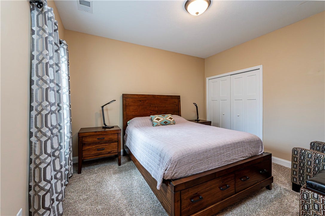 1317 Lynchfield Ln, Greensburg, PA 15601