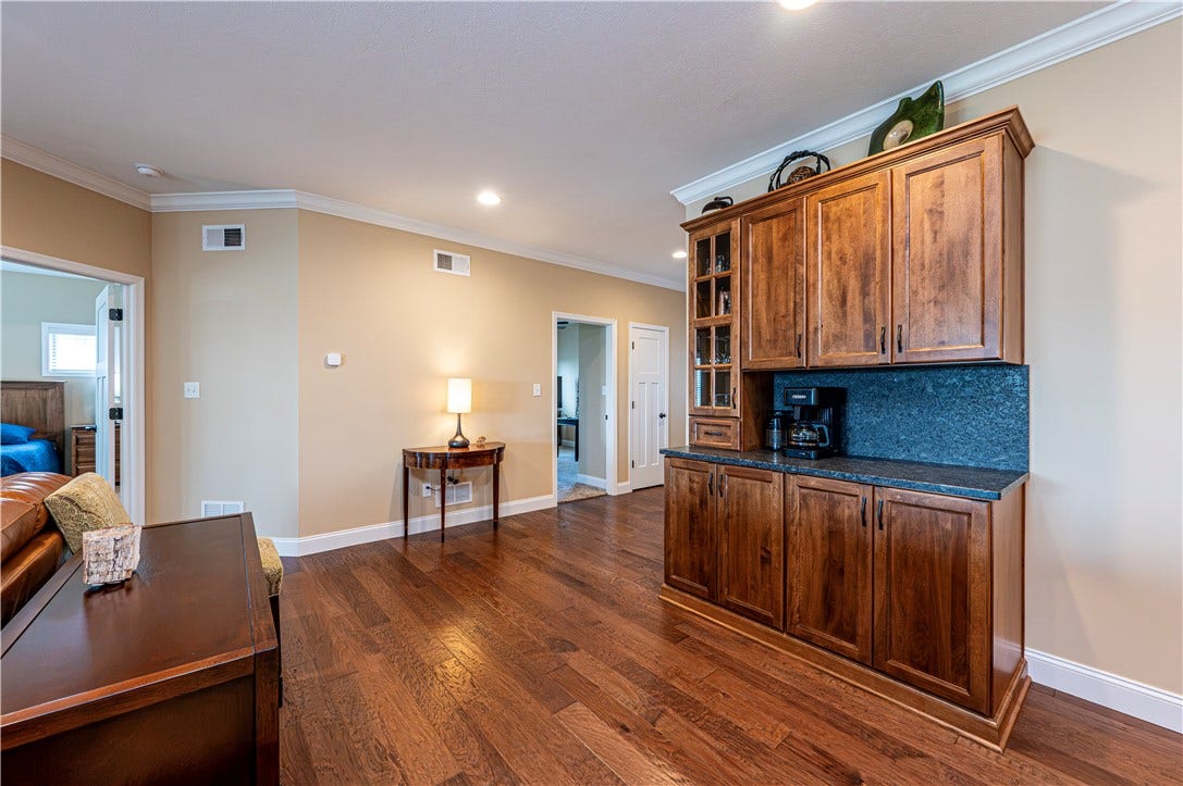 1317 Lynchfield Ln, Greensburg, PA 15601