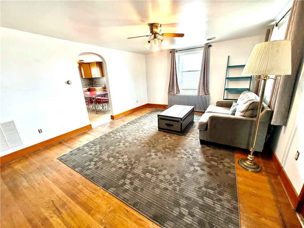 1412 W Crawford Ave, Connellsville, PA 15425