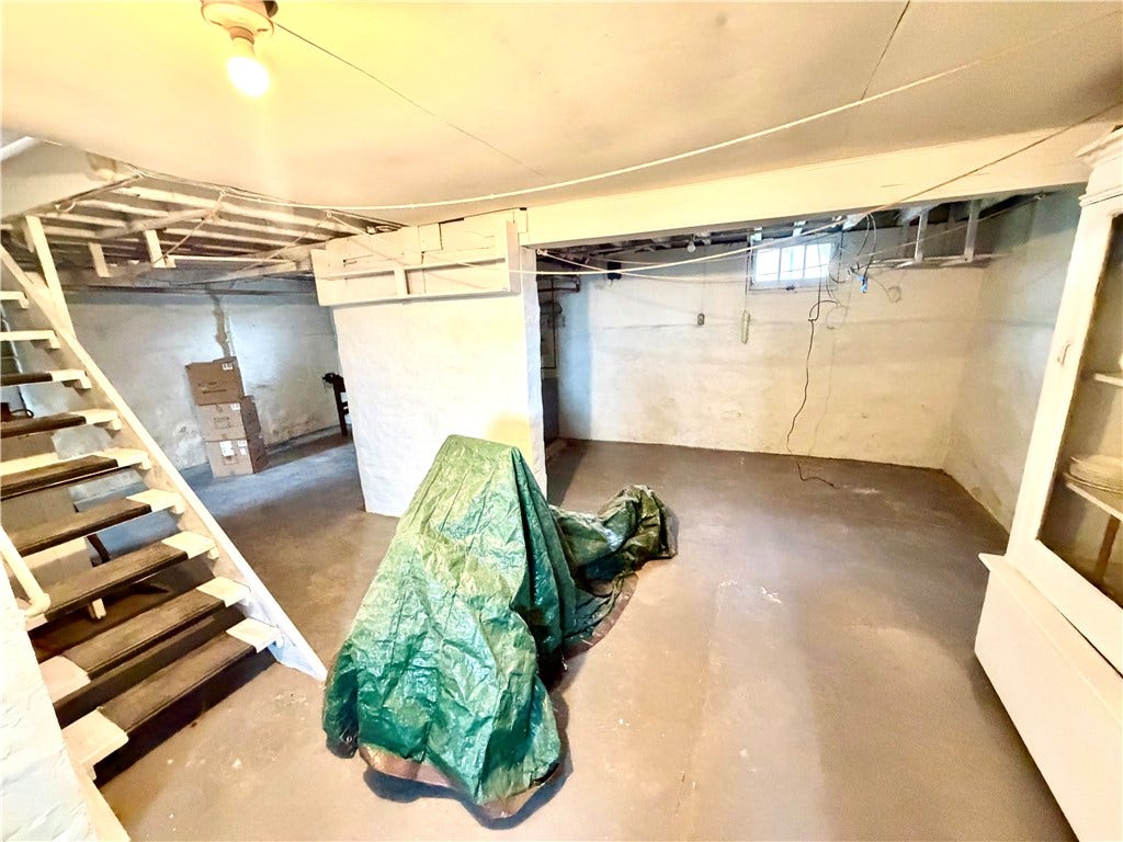 1412 W Crawford Ave, Connellsville, PA 15425