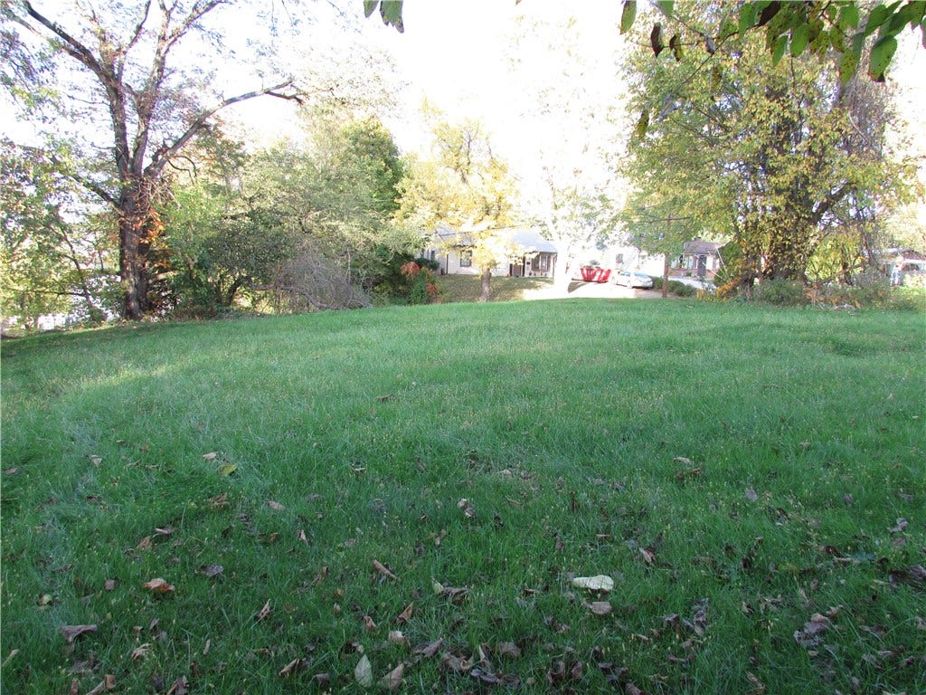 301 OAK AVENUE, Elizabeth, PA 15037
