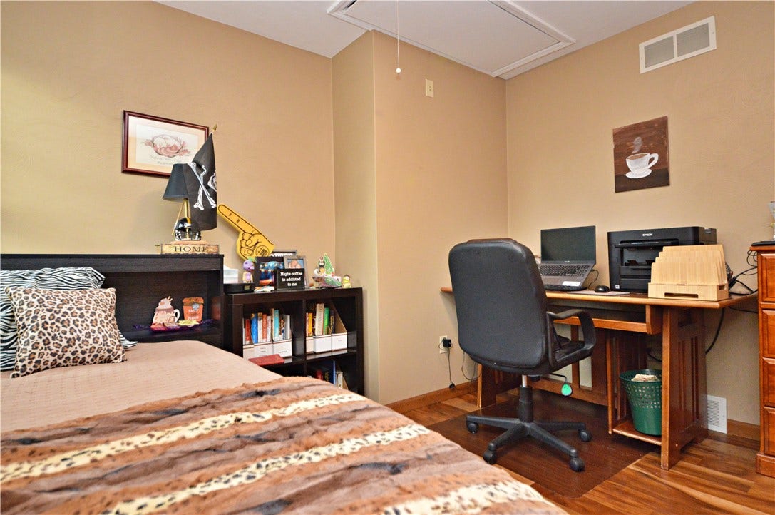 516 Donatello, Irwin, PA 15642