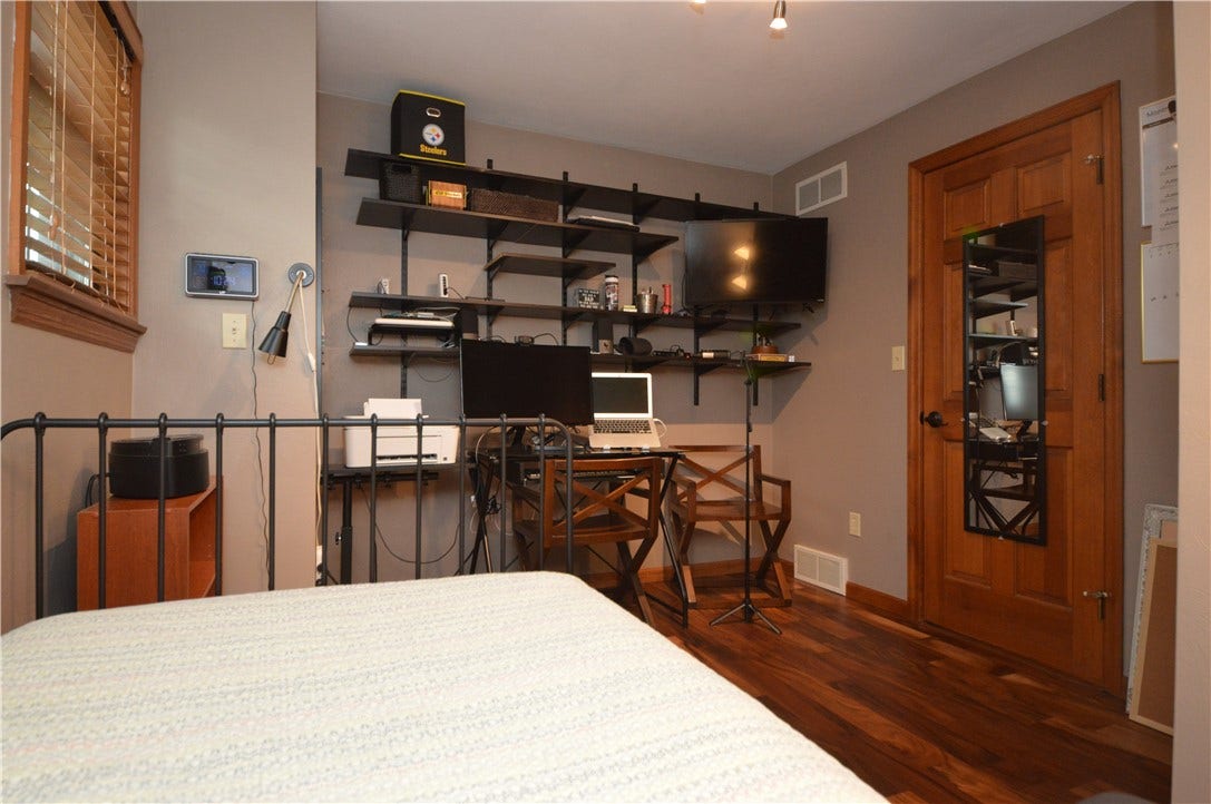 516 Donatello, Irwin, PA 15642