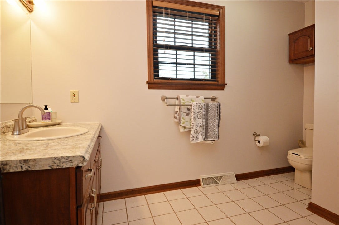 516 Donatello, Irwin, PA 15642
