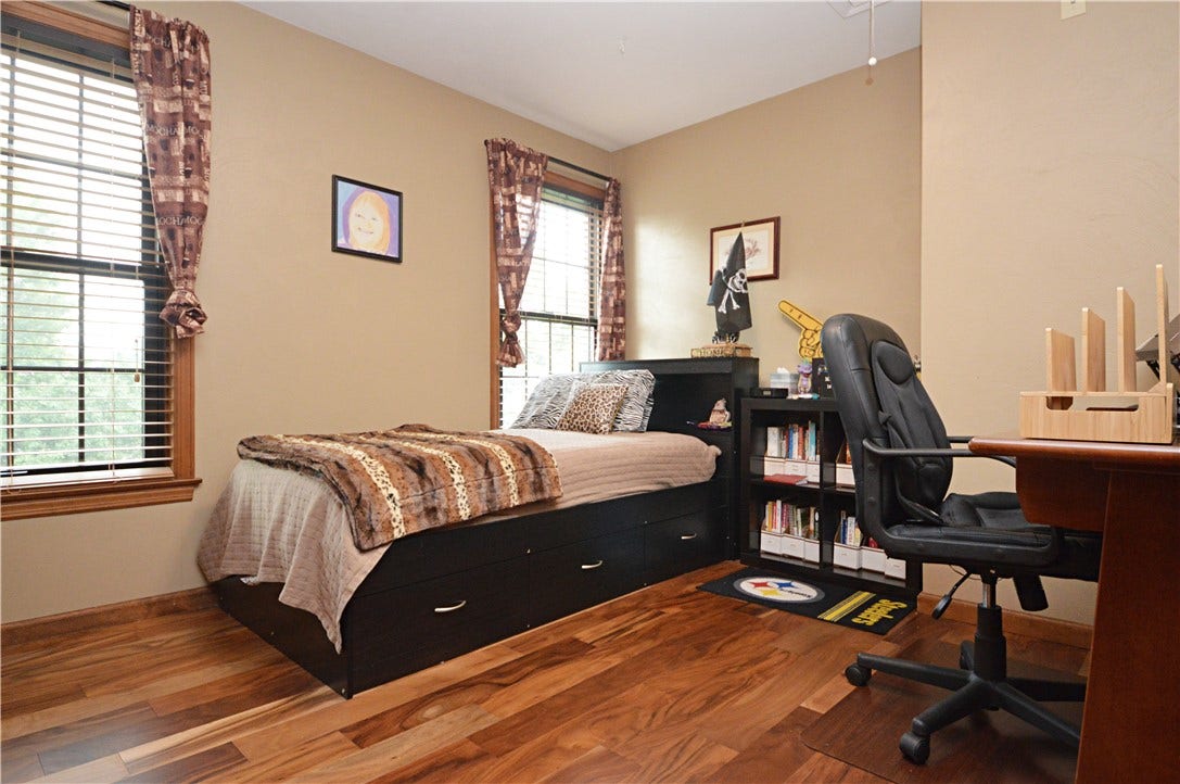 516 Donatello, Irwin, PA 15642 516 Donatello, Irwin, PA 15642