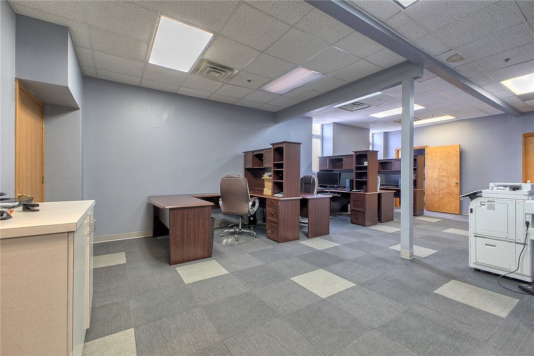 911 Ligonier St, Suites 205&206, Latrobe, PA 15650