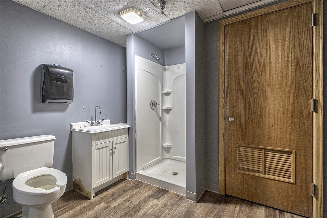 911 Ligonier St, Suites 205&206, Latrobe, PA 15650