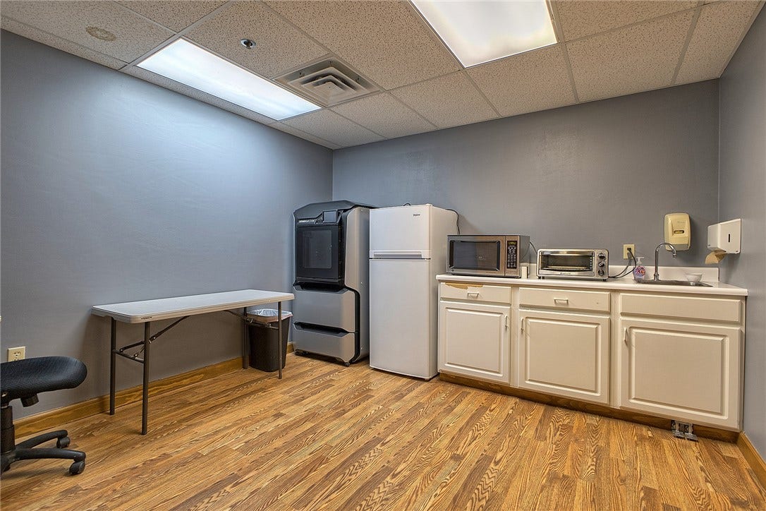 911 Ligonier St, Suites 205&206, Latrobe, PA 15650