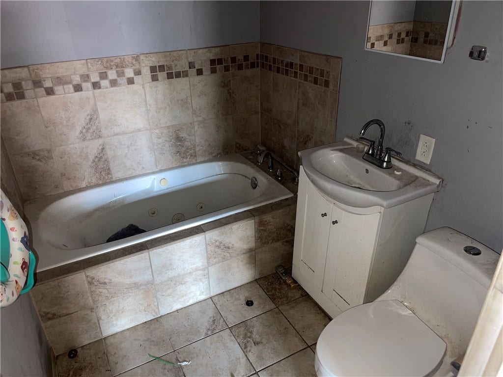 304 Fell St, Belle Vernon, PA 15012