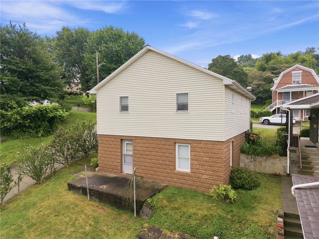 601 Highland Avenue, Jeannette, PA 15644
