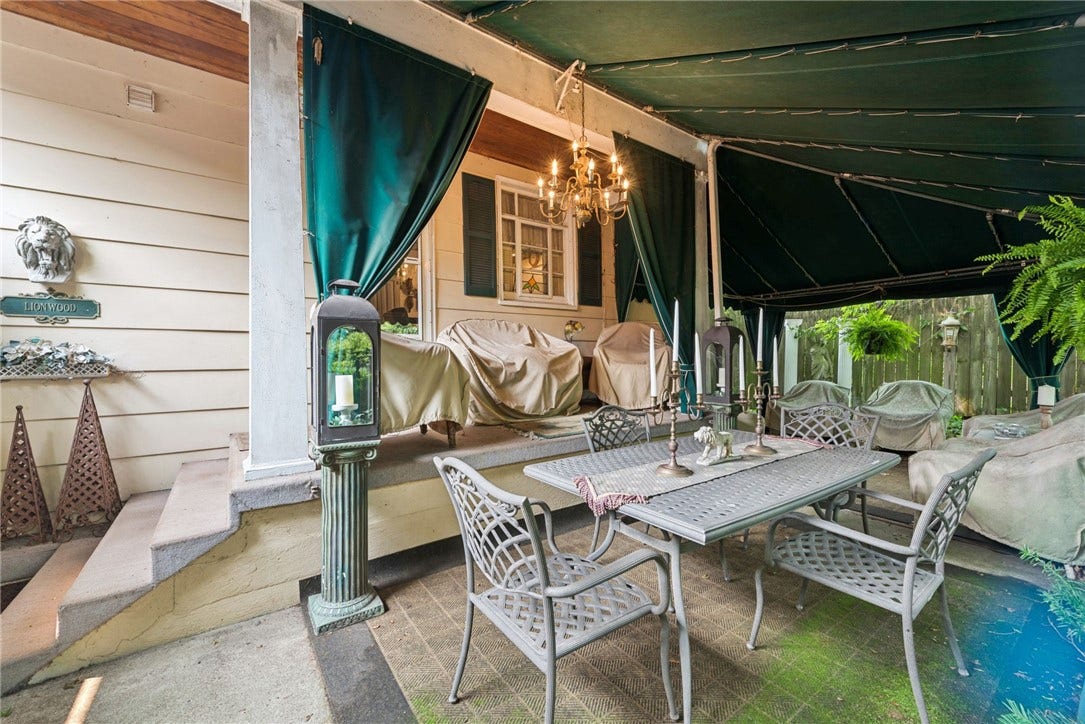 305-307 S 6TH ST, West Newton, PA 15089