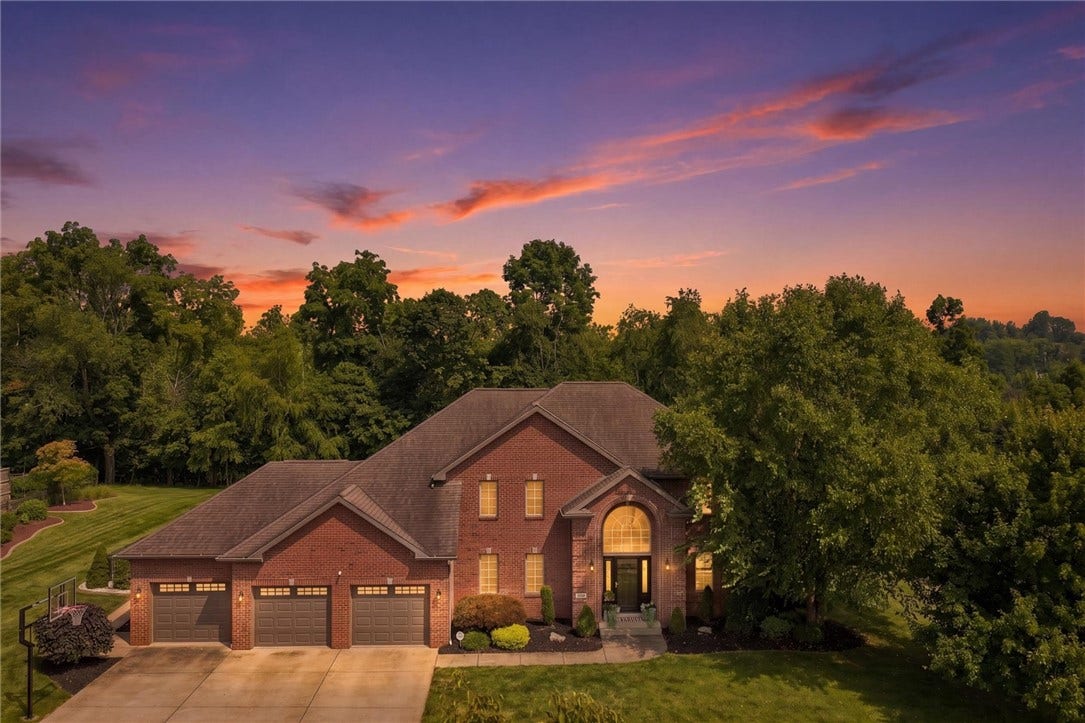 Welcome to 489 Lockport Drive - Original Owner Home in Desirable Lincoln Hills!