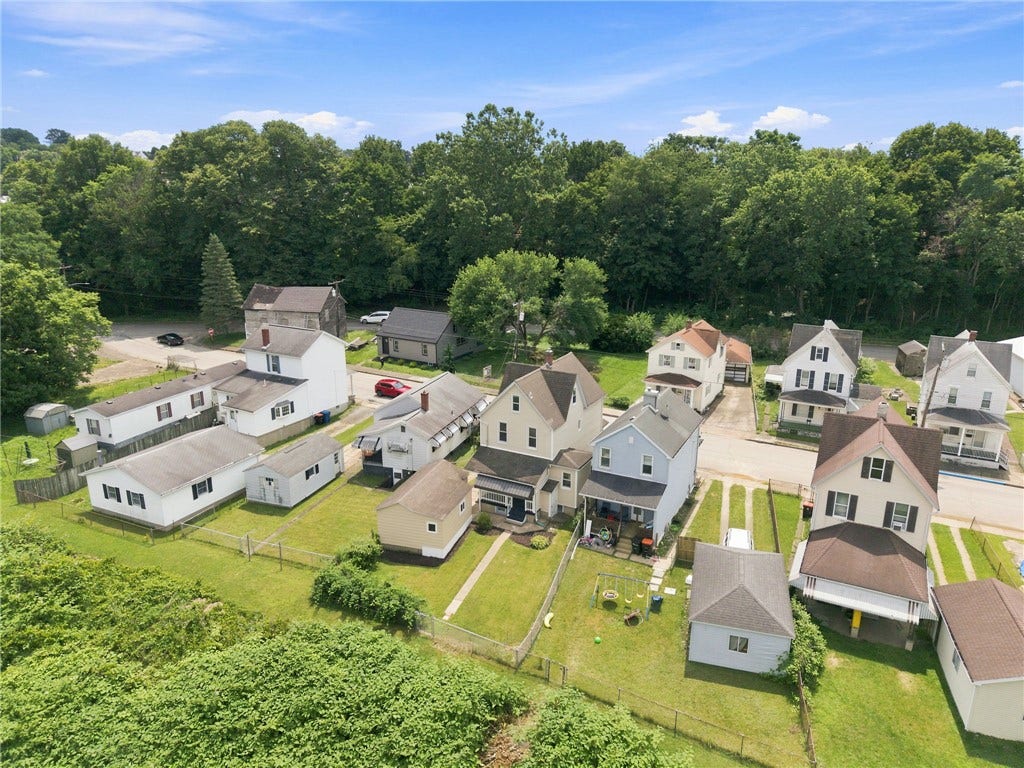 608 Miller Street, Latrobe, PA 15650