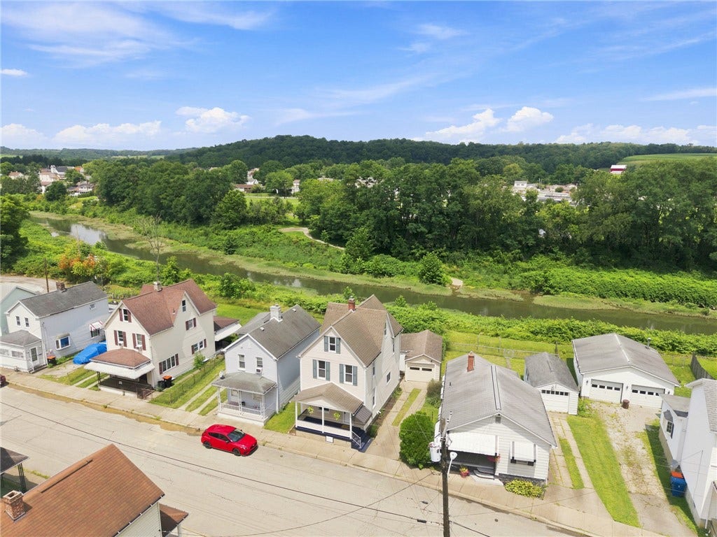 608 Miller Street, Latrobe, PA 15650