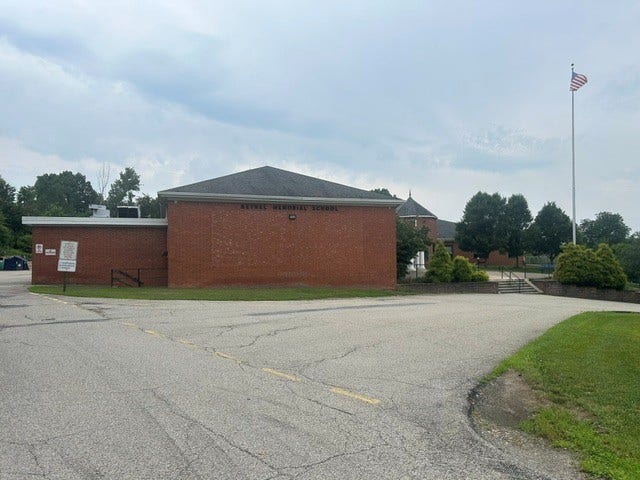 3301 S Park Rd, Bethel Park, PA 15102