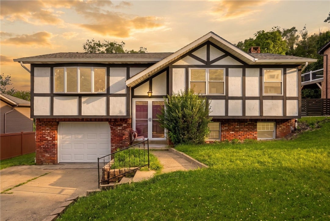 145 Karen Dr, Elizabeth, PA 15037