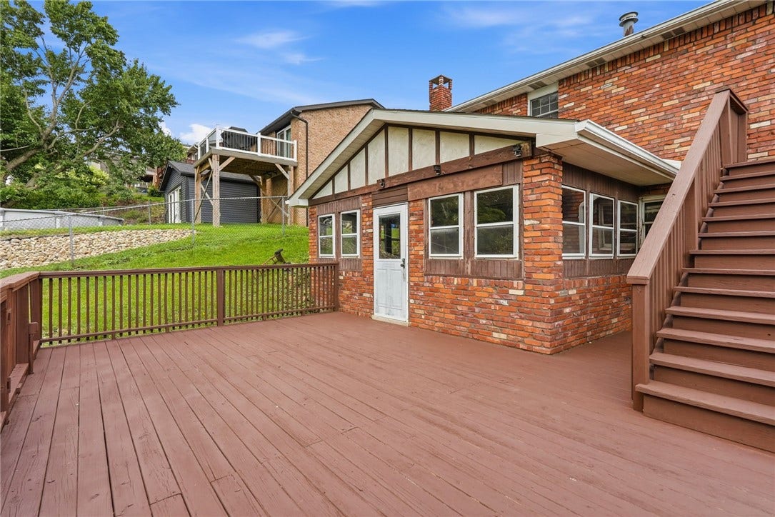 145 Karen Dr, Elizabeth, PA 15037