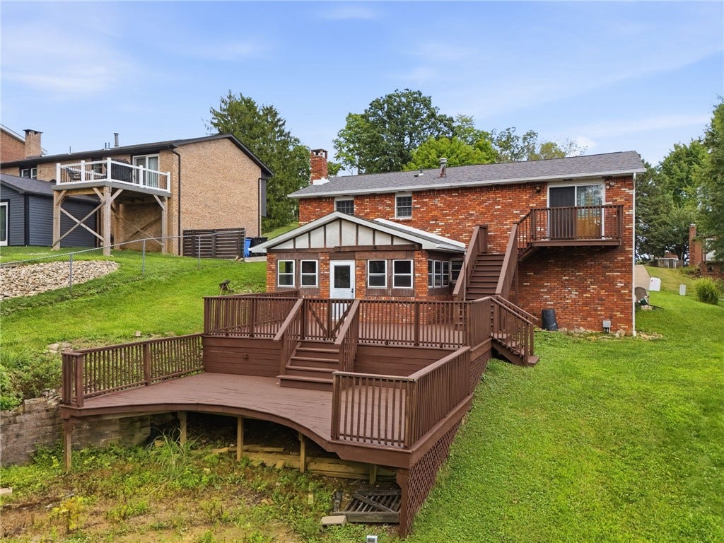 145 Karen Dr, Elizabeth, PA 15037