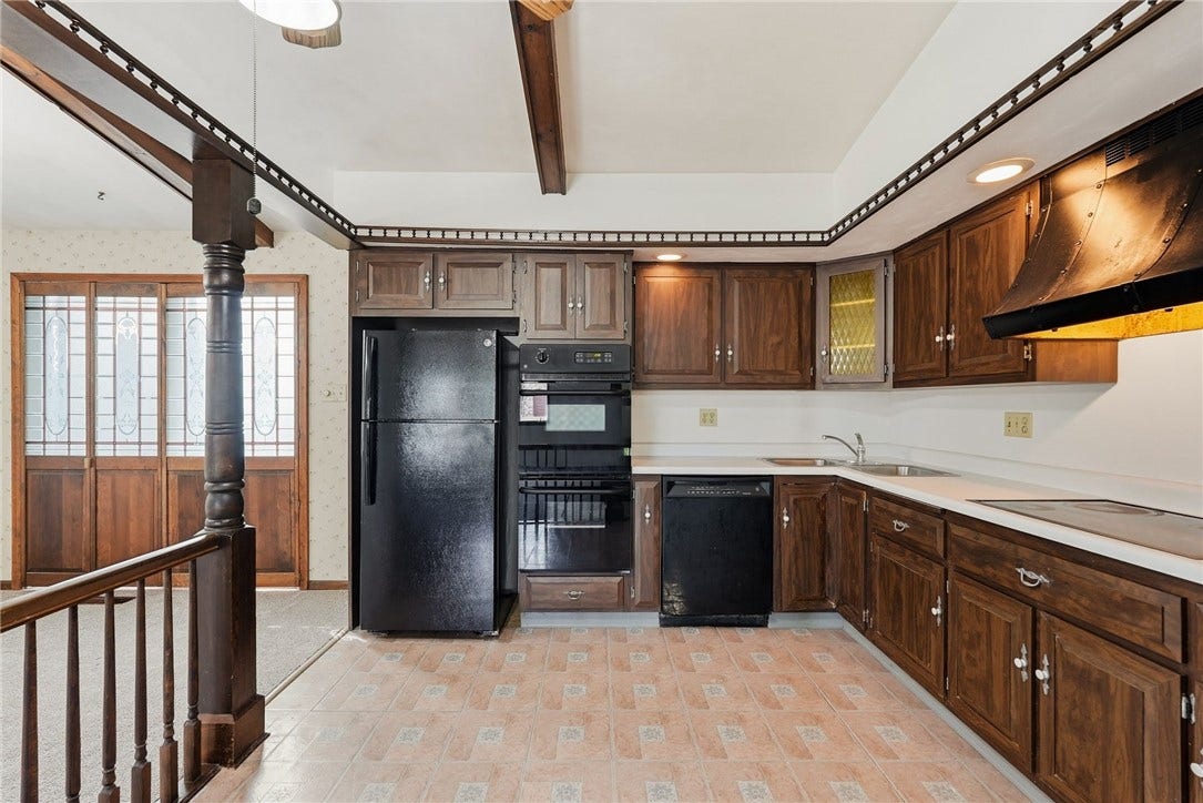 145 Karen Dr, Elizabeth, PA 15037
