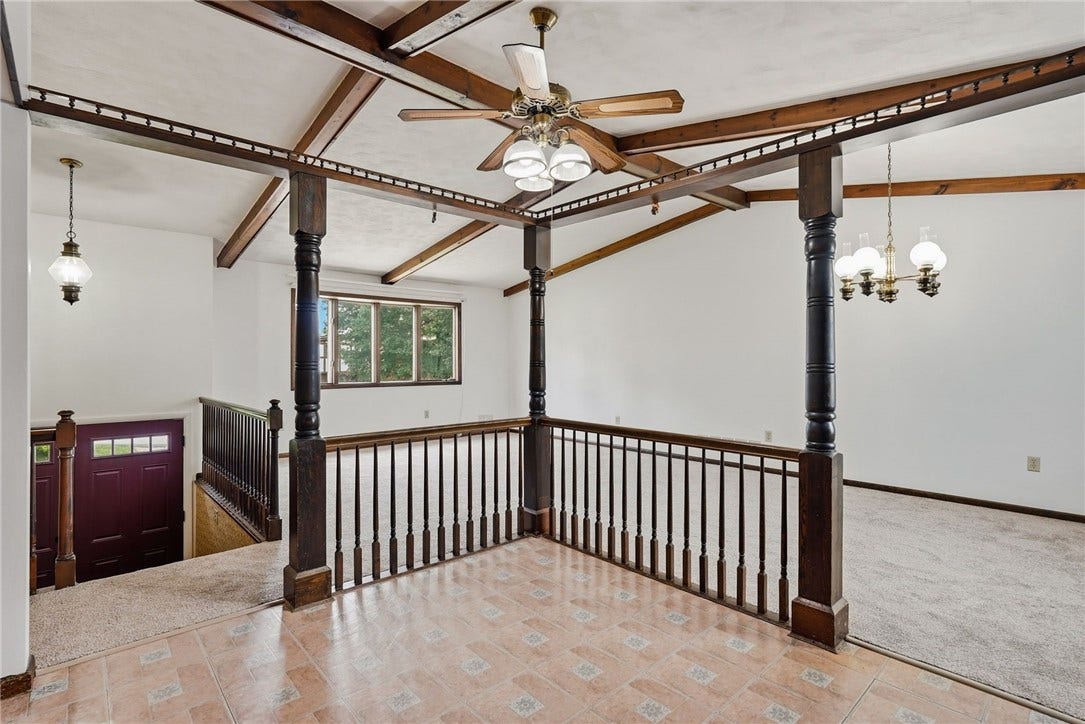 145 Karen Dr, Elizabeth, PA 15037
