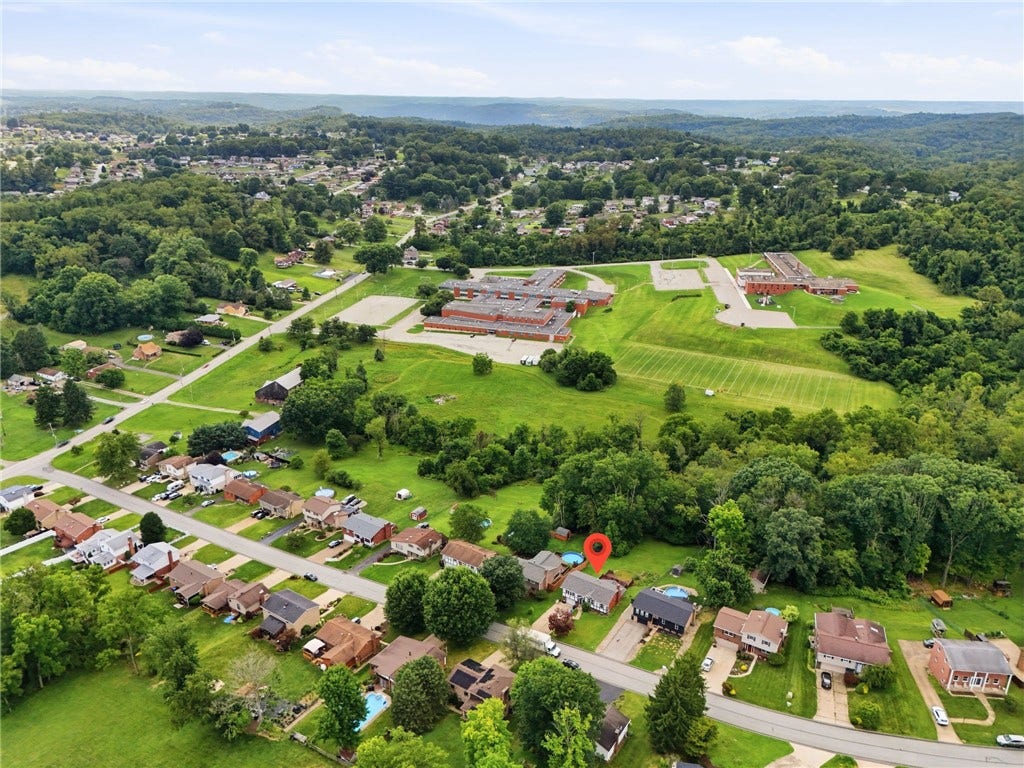 145 Karen Dr, Elizabeth, PA 15037