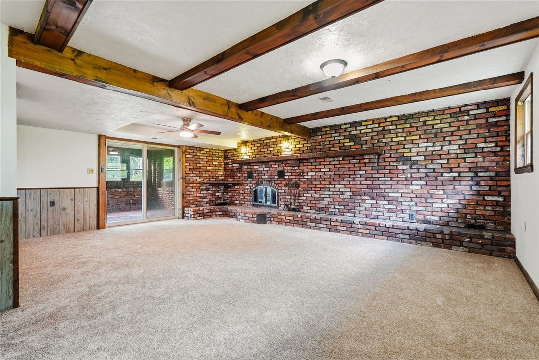 145 Karen Dr, Elizabeth, PA 15037