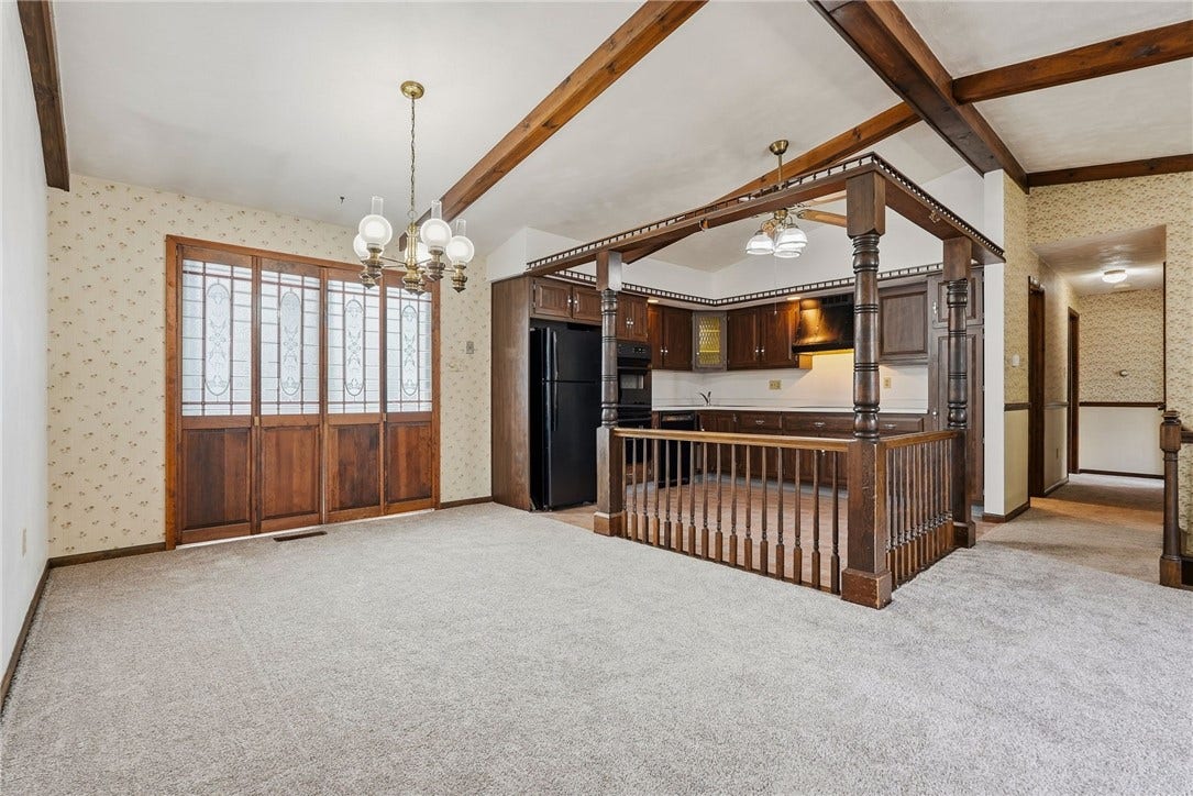 145 Karen Dr, Elizabeth, PA 15037