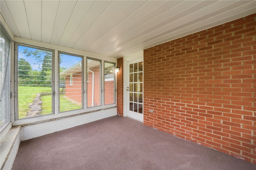 Enclosed porch