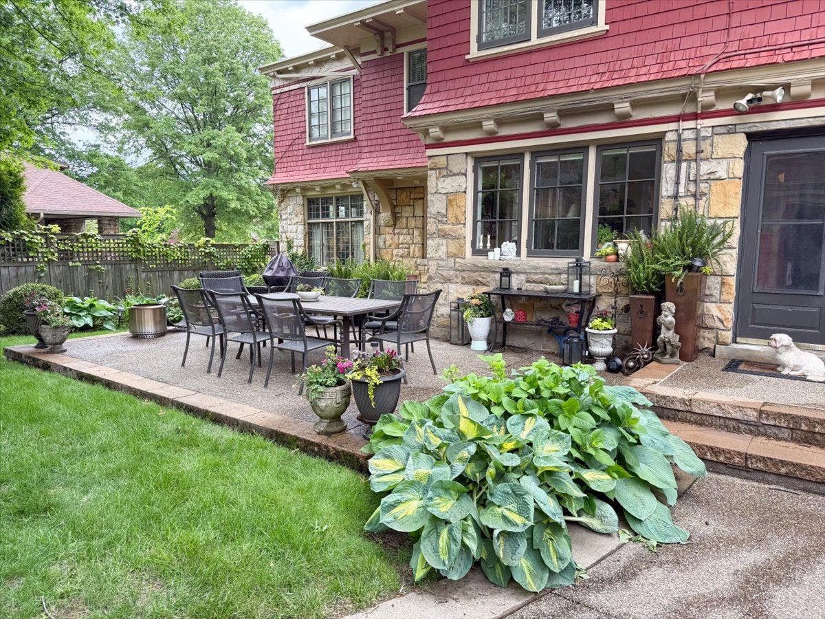 1270 Beechwood Boulevard, Pittsburgh, PA 15206
