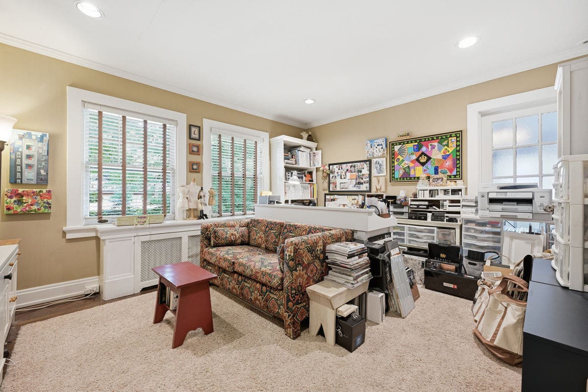 1270 Beechwood Boulevard, Pittsburgh, PA 15206