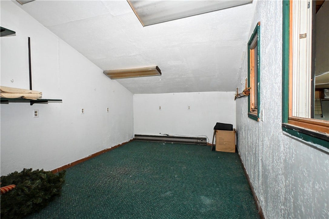 217 Vernon Ave, Belle Vernon, PA 15012