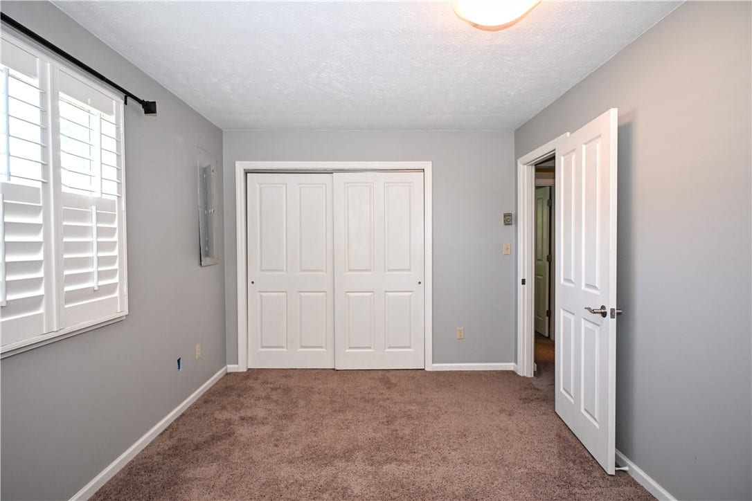 217 Vernon Ave, Belle Vernon, PA 15012