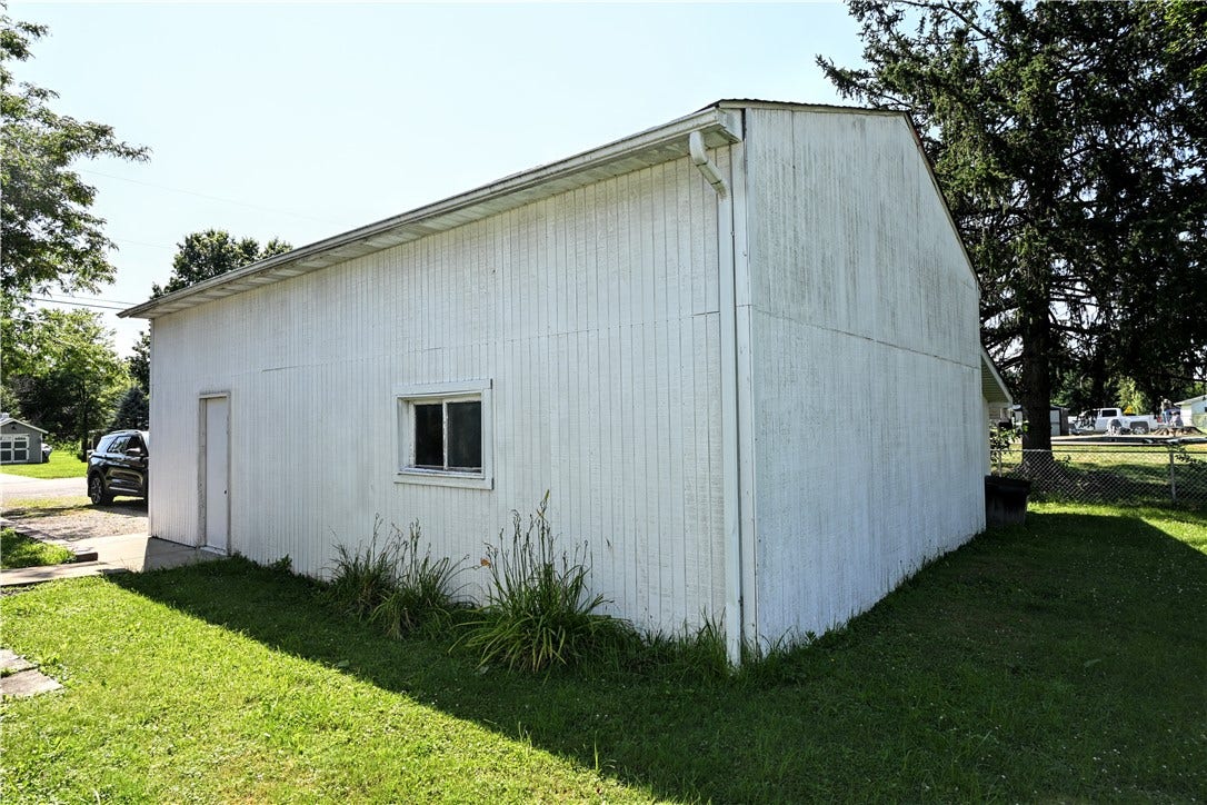 217 Vernon Ave, Belle Vernon, PA 15012