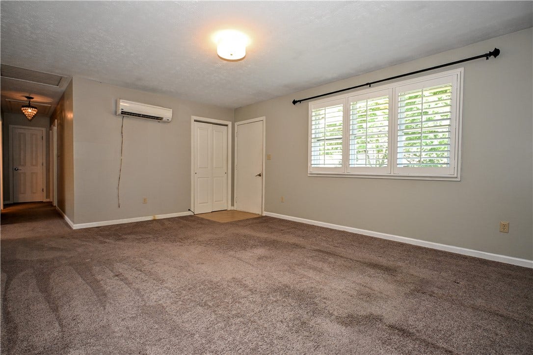 217 Vernon Ave, Belle Vernon, PA 15012