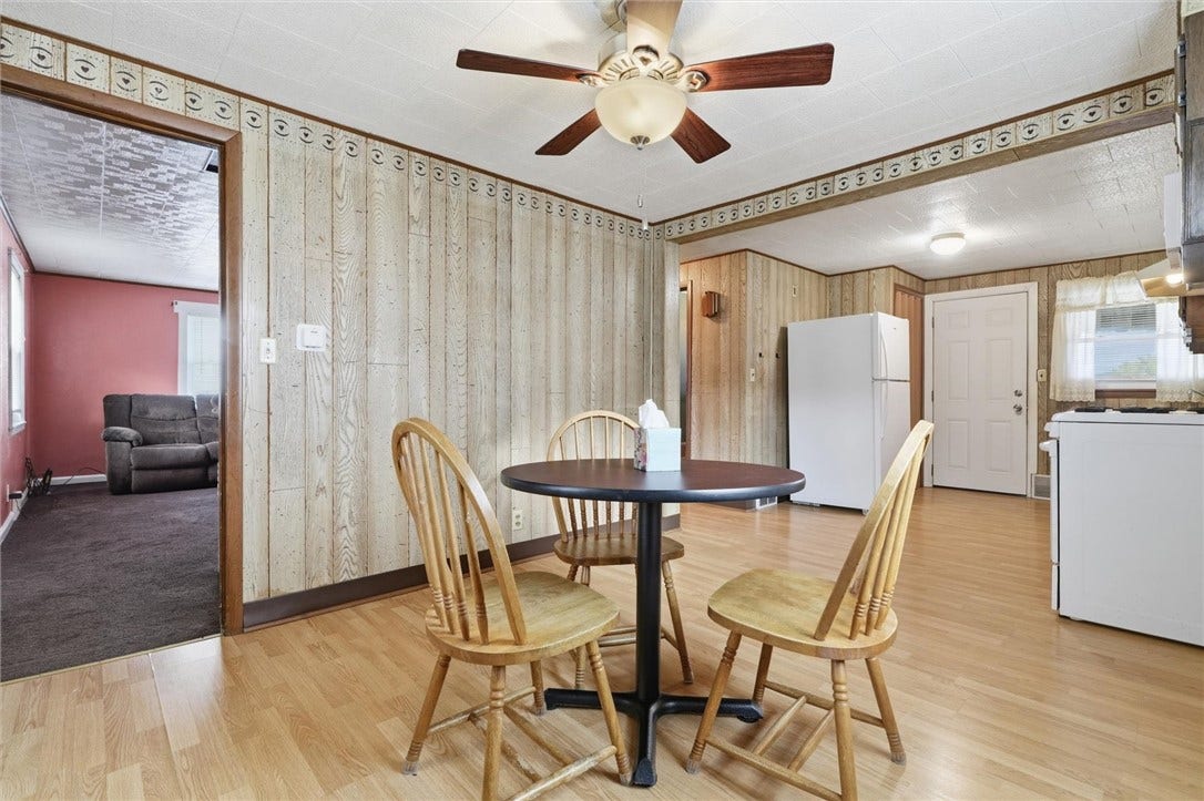207 Westwood Ave, Masontown, PA 15461