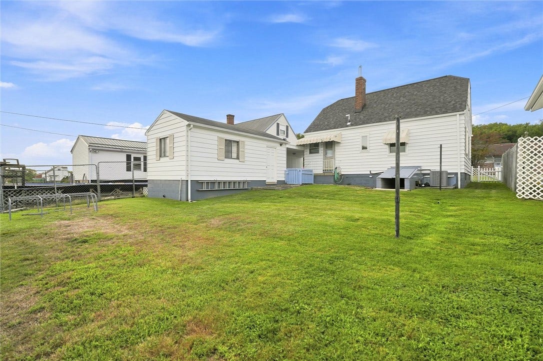 207 Westwood Ave, Masontown, PA 15461