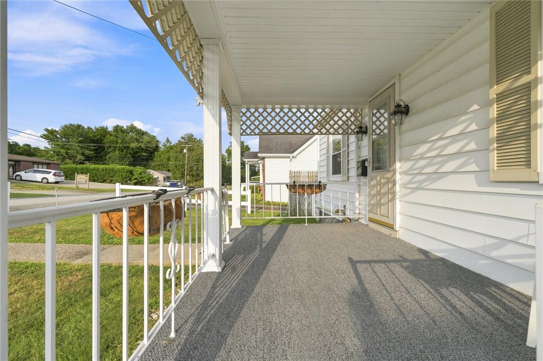 207 Westwood Ave, Masontown, PA 15461